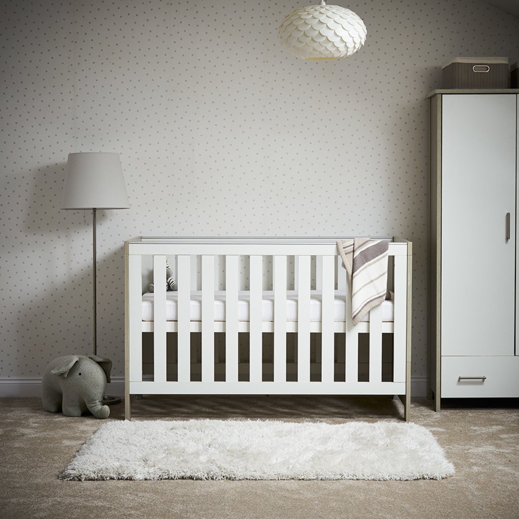 Obaby Obaby Nika 2 Piece Room Set – Grey Wash with White