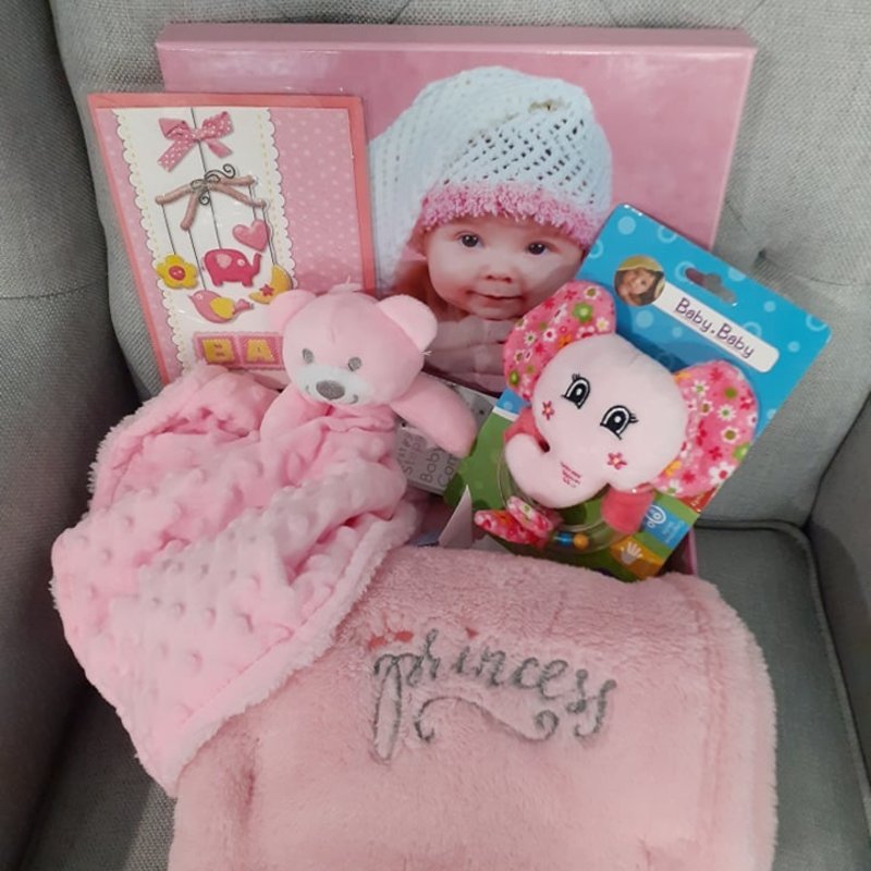 Baby Girl Bundle Gift Box (Small)