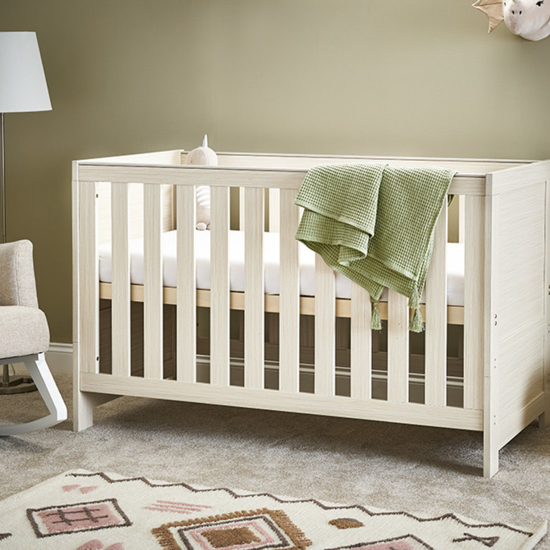 Obaby Obaby Nika Cot Bed - Oatmeal
