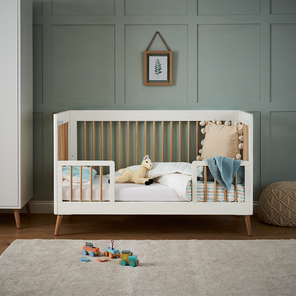 Obaby Obaby Maya Cot Bed White