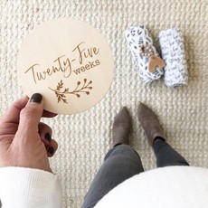 Bebe au Lait Pregnancy 12 piece Set Wooden Bebe Sayings Disc