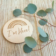 Bebe au Lait I’m Here Wooden Bebe Sayings Disc