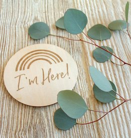 Bebe au Lait I’m Here Wooden Bebe Sayings Disc