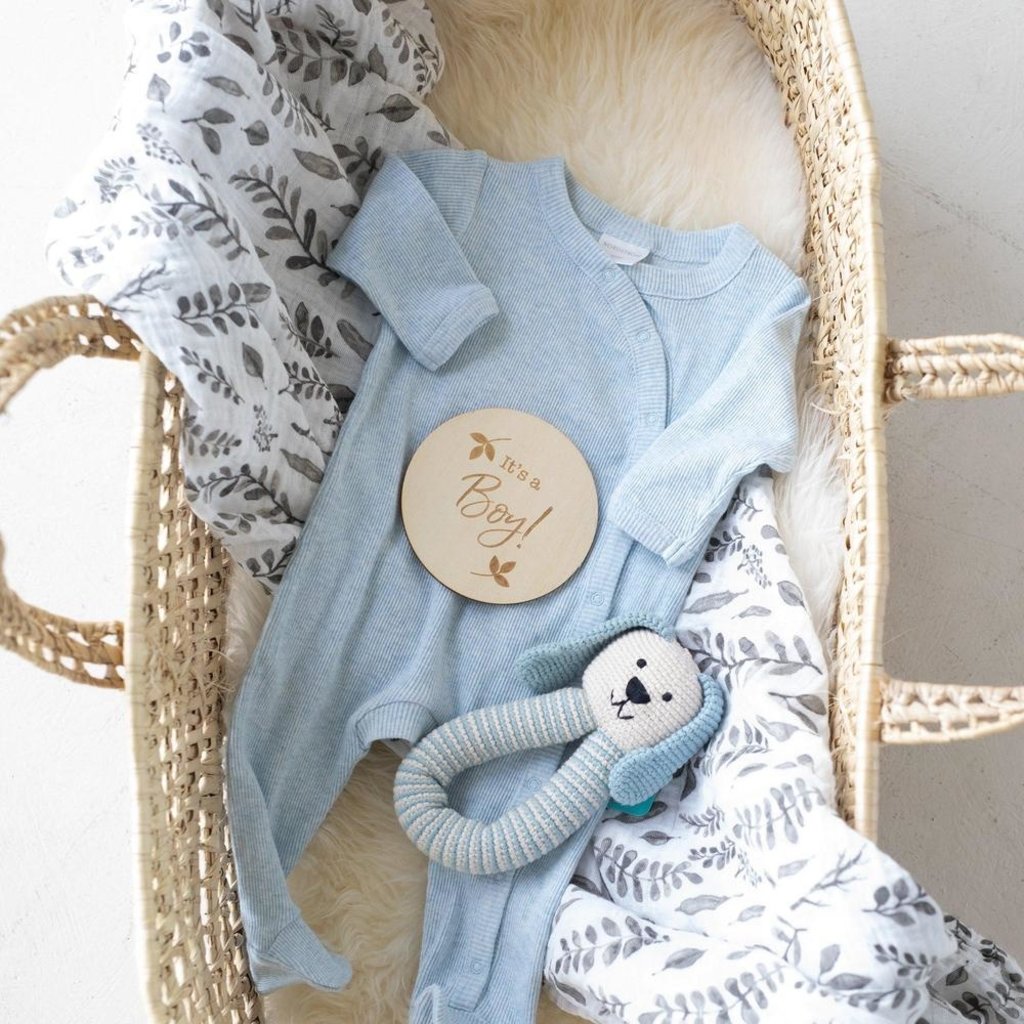 Bebe au Lait It’s a Boy Wooden Bebe Sayings Disc