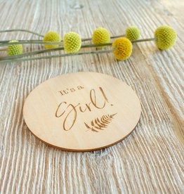 Bebe au Lait It’s a Girl Wooden Bebe Sayings Disc