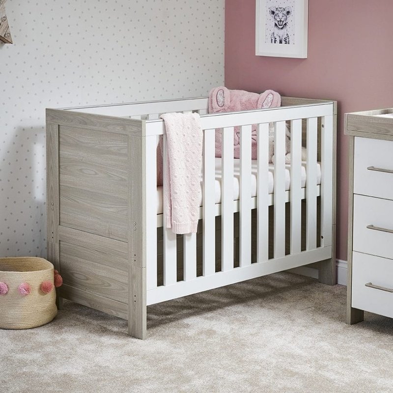 Obaby Obaby Nika Mini Cot Bed - Grey Wash With White