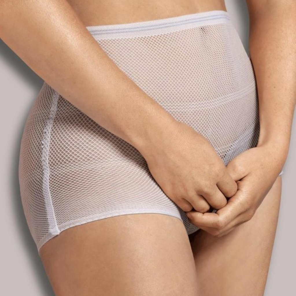 Carriwell 4 Pack Hospital Panties - One Size / White