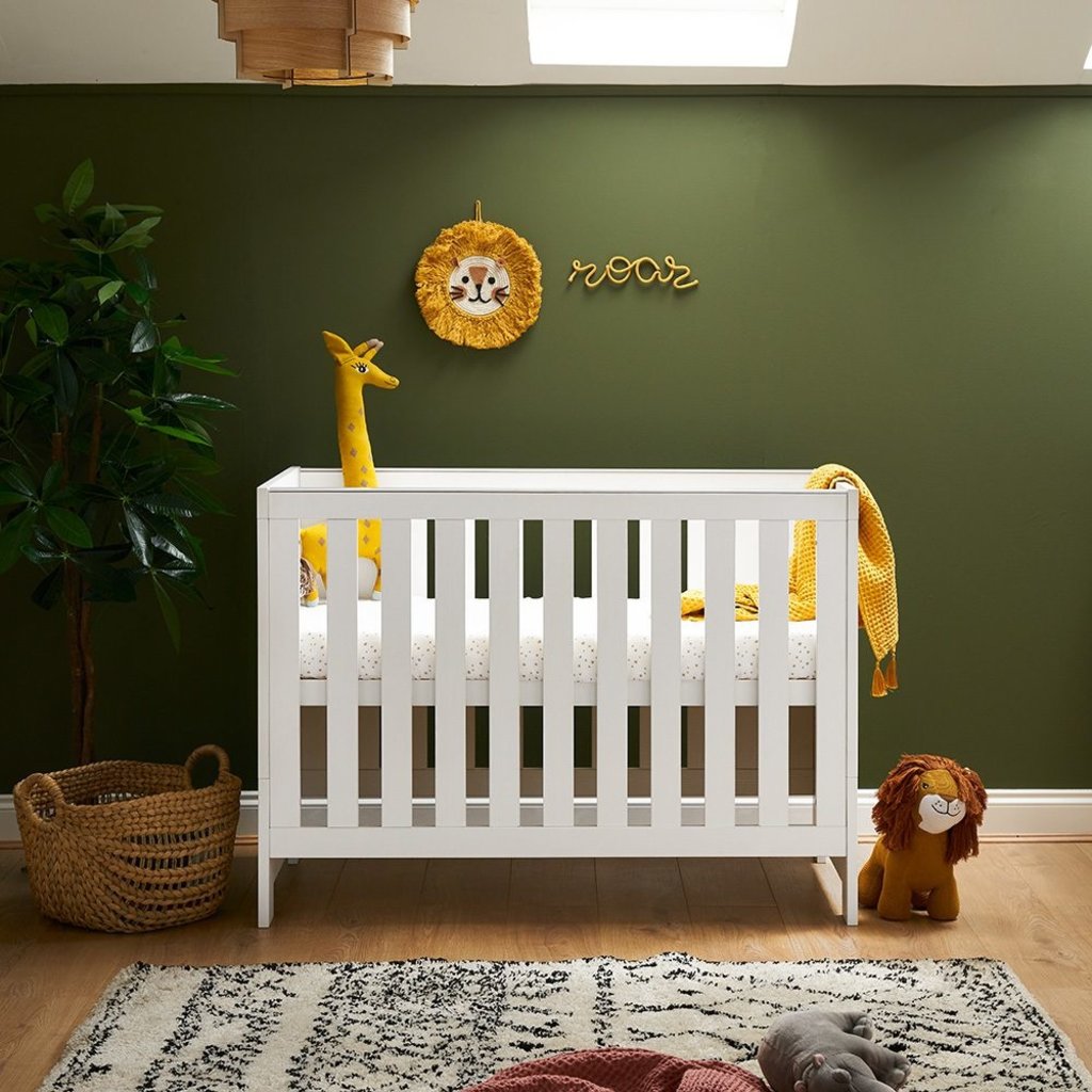 Obaby Obaby Nika Mini Cot Bed - White Wash