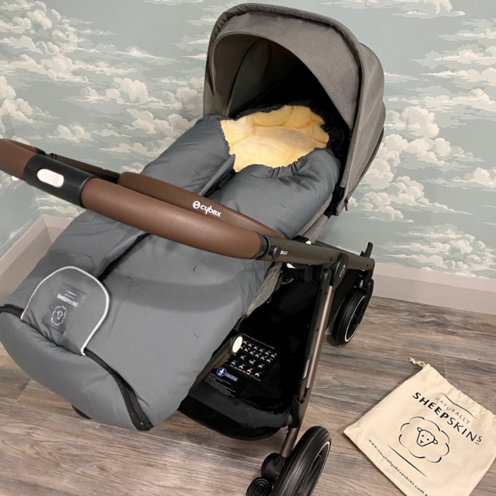 Naturally Sheepskins Naturally Sheepskin Footmuff Natural & Grey