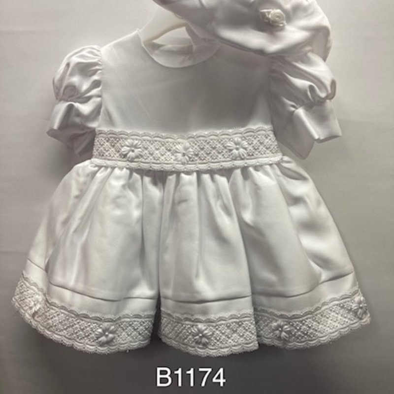 Jaan Christening Gown w Hat 0-3m