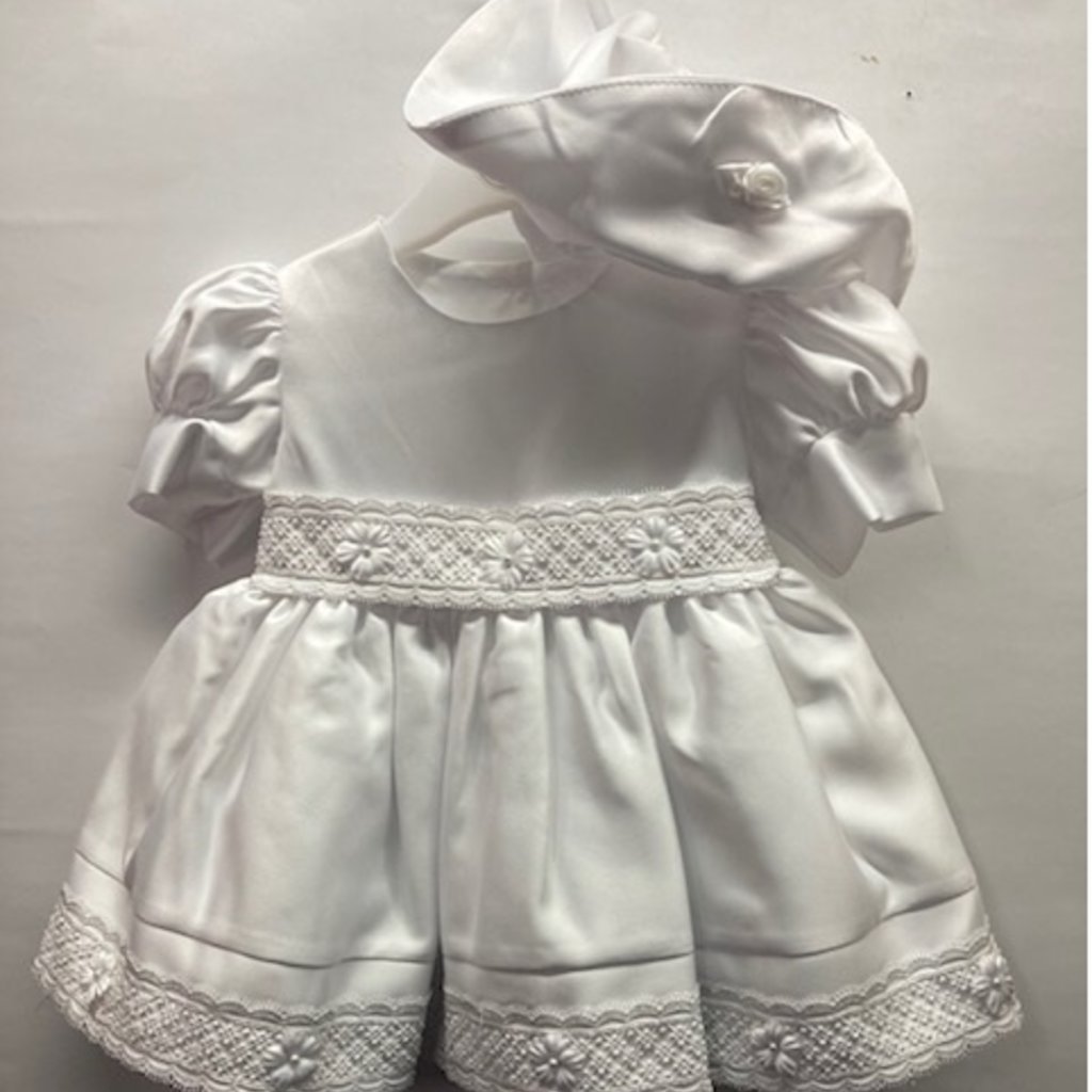 Jaan Christening Gown w Hat 3-6m