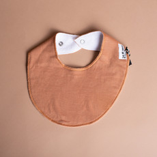 Rain+Conker Rain+Conker Camel Round Bib