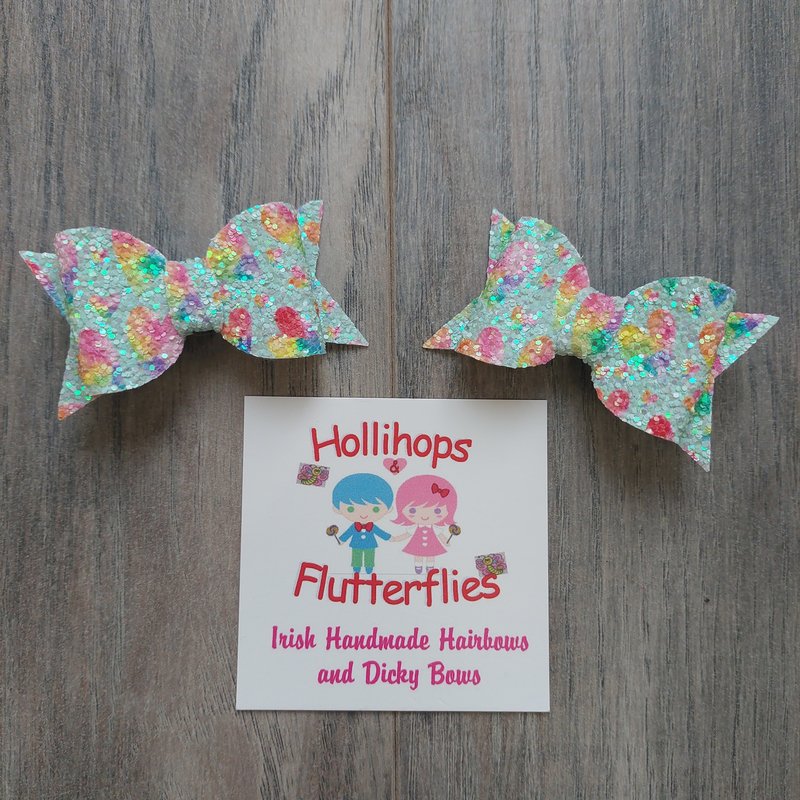Hollihops&Flutterflies Rainbow Heart Glitter Bow Clips