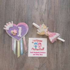Hollihops&Flutterflies 1st Birthday Badge & Bow Set