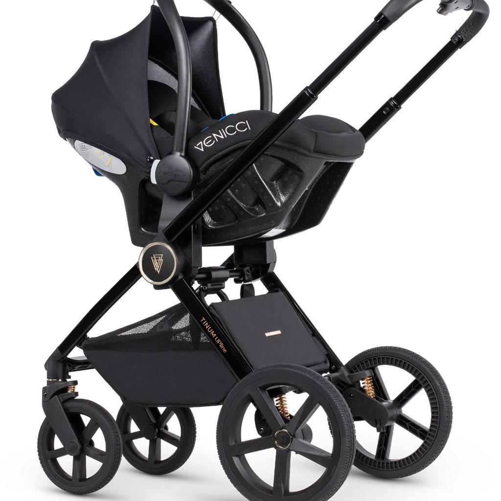 Venicci Venicci Tinum Upline All Black with Ultralite Car Seat