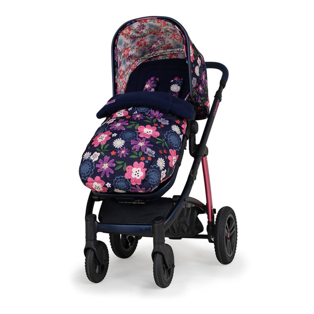 Cosatto Cosatto Wow 2 Car Seat + iSize Base Bundle - Dalloway
