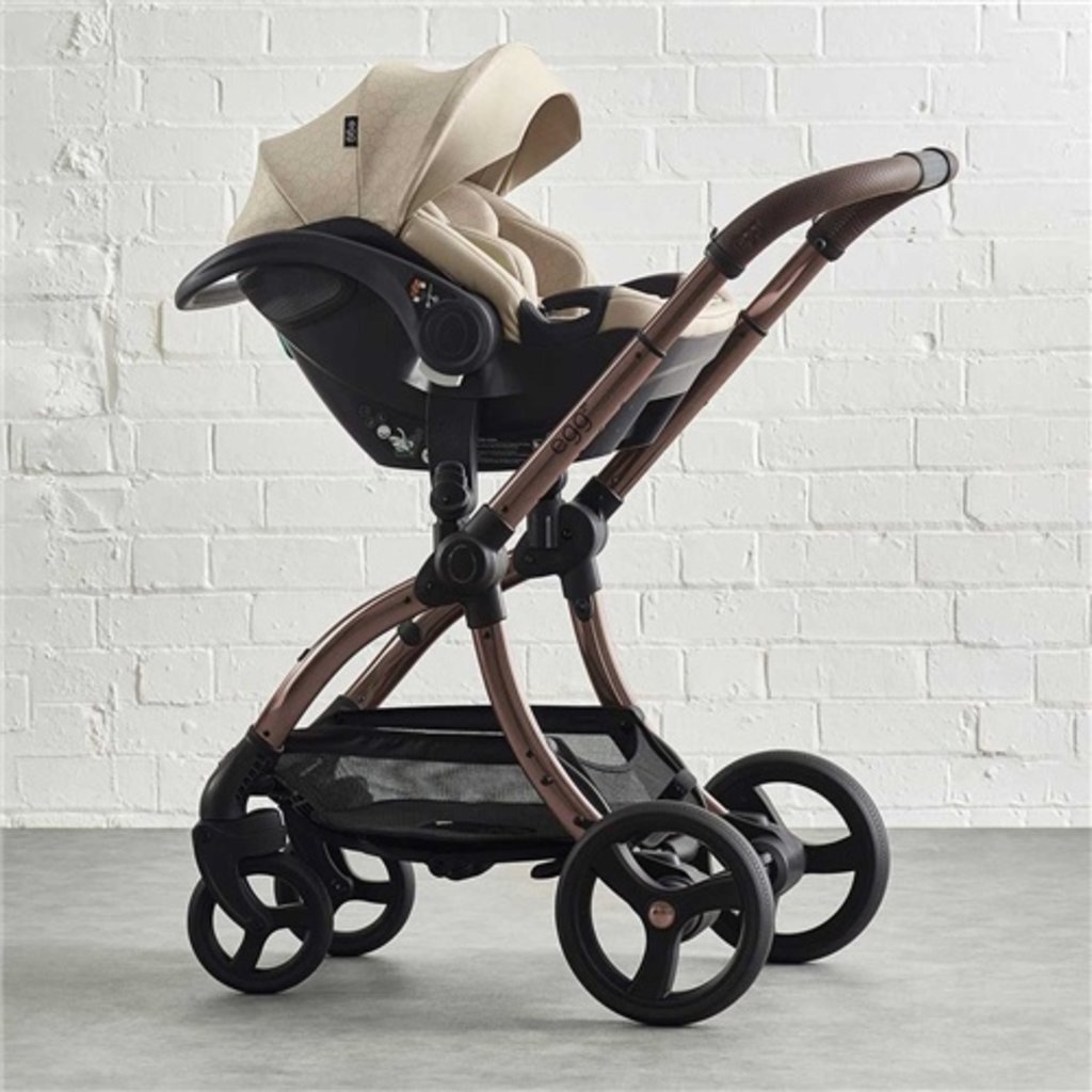 EGG Egg 2 Luxury Bundle - Special Edition Feather Geo