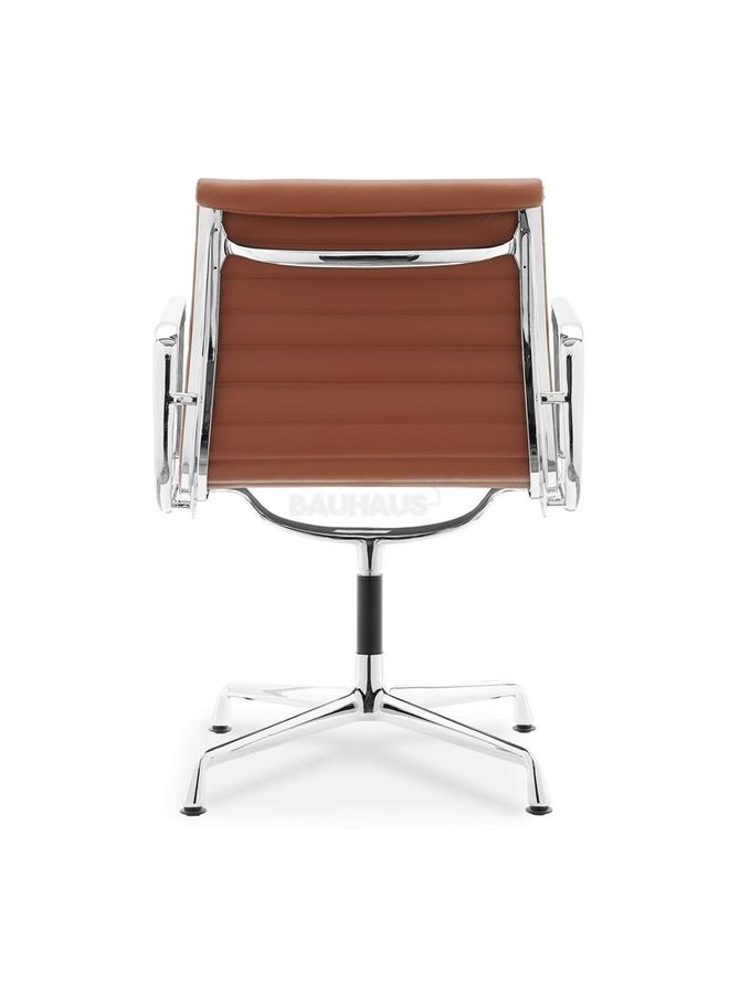 Eames Bureaustoel EA 108 cognac