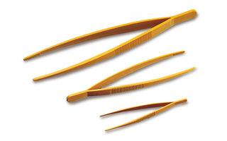 Tweezers