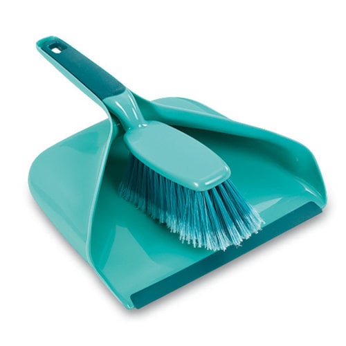 Dustpan and tin