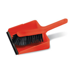 Dustpan and tin