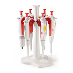 Pipette carousel For microliter pipettes