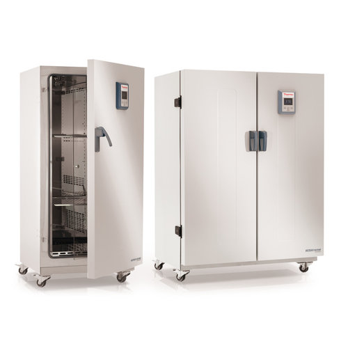 Large incubator Heratherm Advanced Protocol, 702 l, IMH750-S
