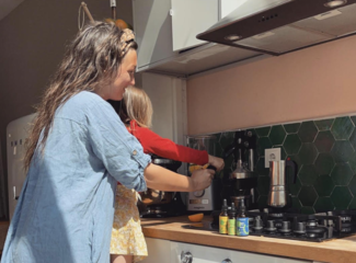 Interview with Nouska from Living with Speckles