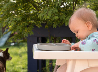 Een Nieuw Smaakavontuur: de eerste echte hapjes van je baby