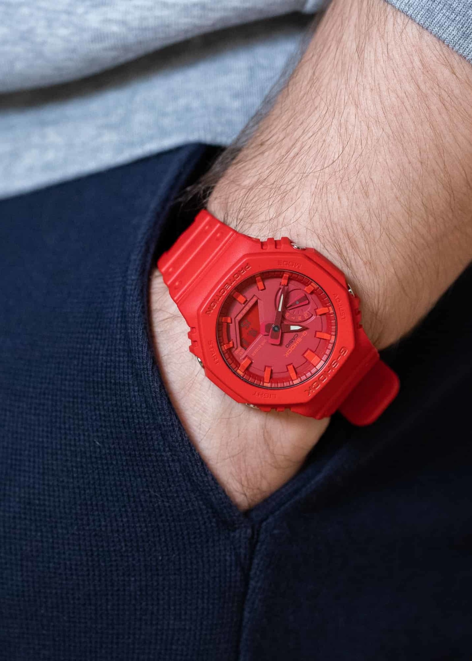 G - Shock ga-2100-4aer