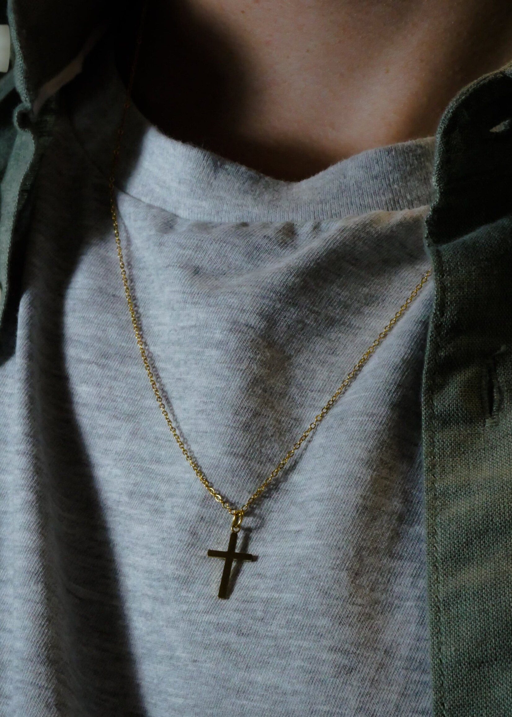 Northern Legacy NL Cross Chain - Gold tone