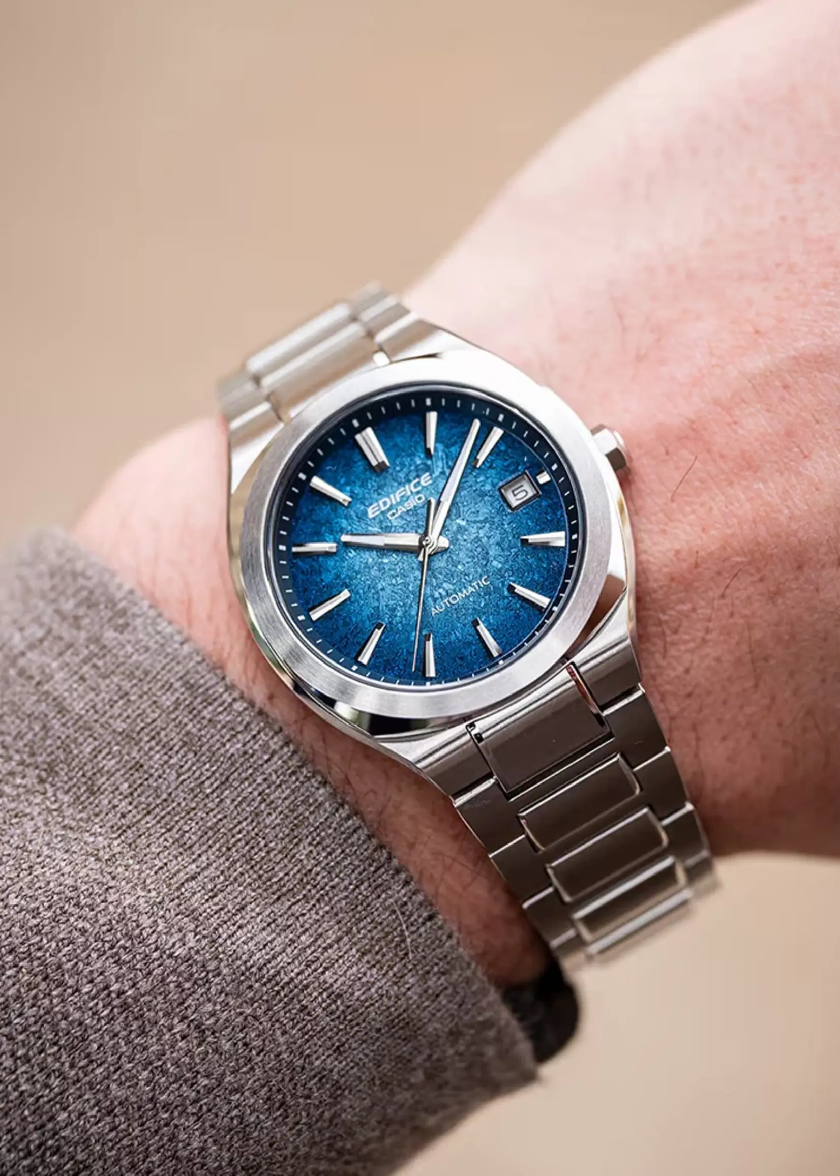 Casio Edifice efk-200d-2aer