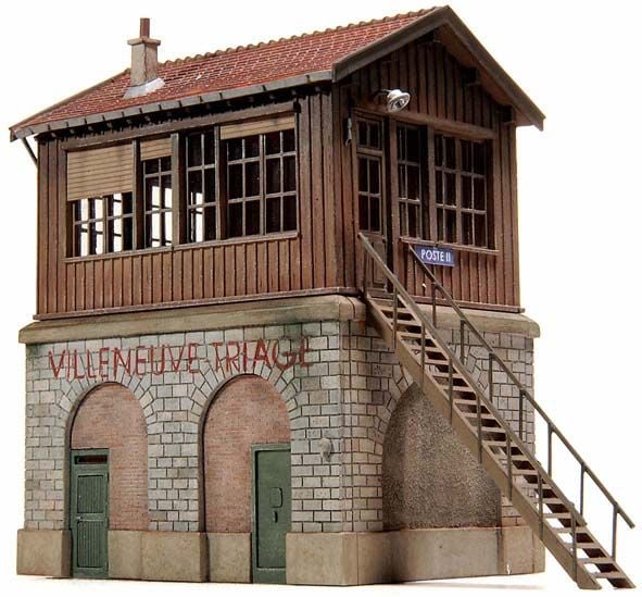 Signal tower in Villeneuve-Triage, 1:87, resin kit, unpainted