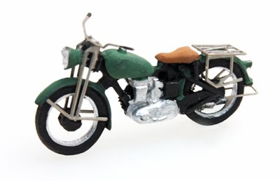 Triumph civilian motorcycle, green, 1:87 resin ready made, painted