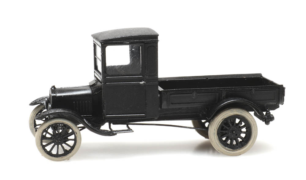 Ford Model TT flat bed truck 1:87 resin kit