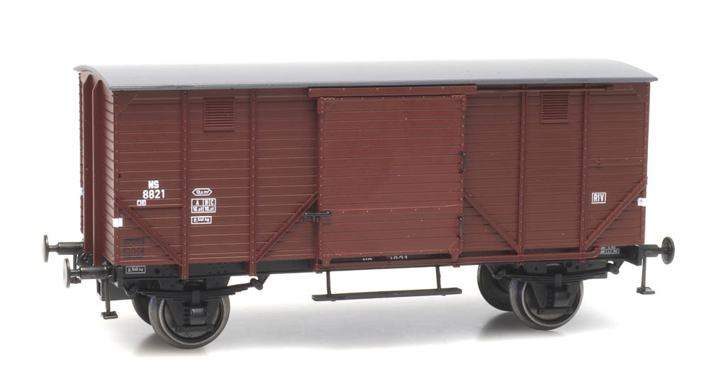 CHD 5m, no brakes, brown, NS 8821