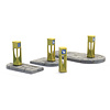 Traffic columns (4x) and refuge islands (2x)
