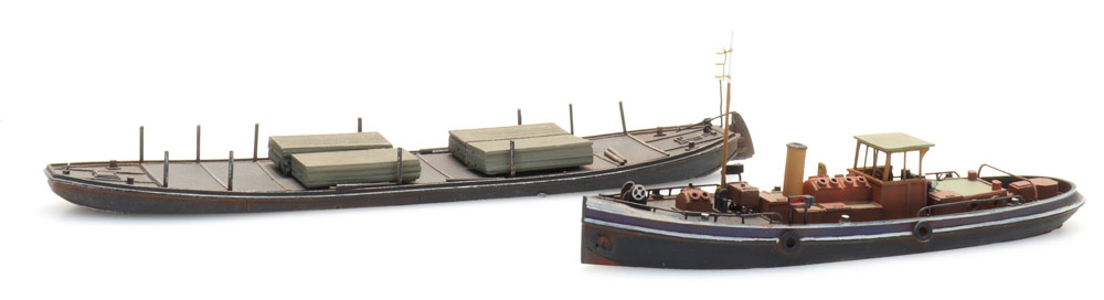 Canal steamer towing craft and towed barge, 1:160 resin kit