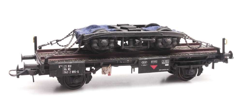 Dutch 2-axle flat car with bogie, NS 21 84 943 2 895-6