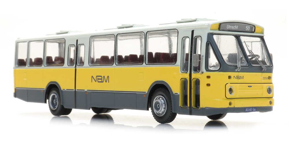 Regional bus NBM 2055, Leyland, middle-door exit