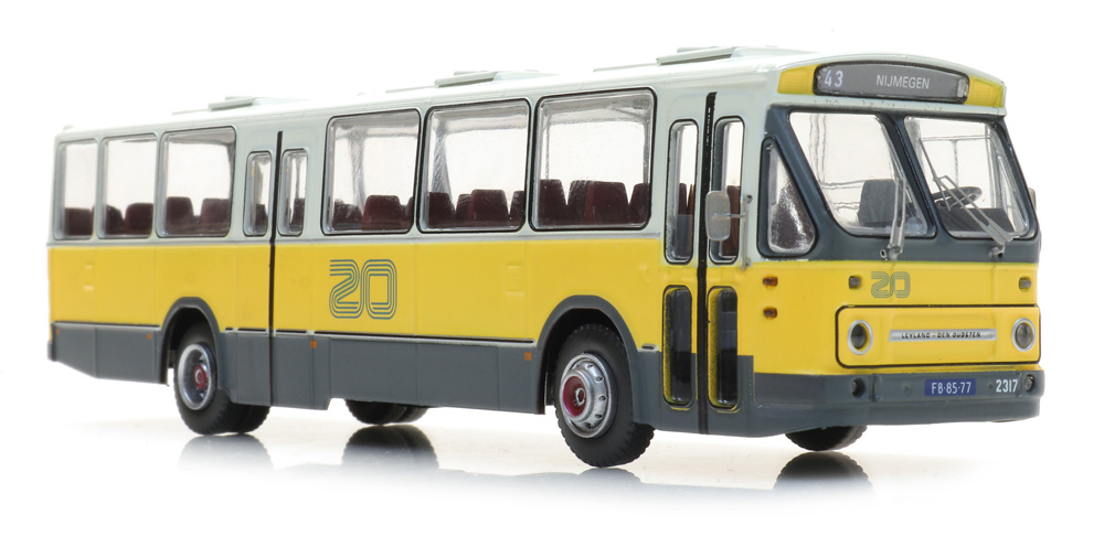 Streekbus ZO 2317, Leyland, Middenuitstap