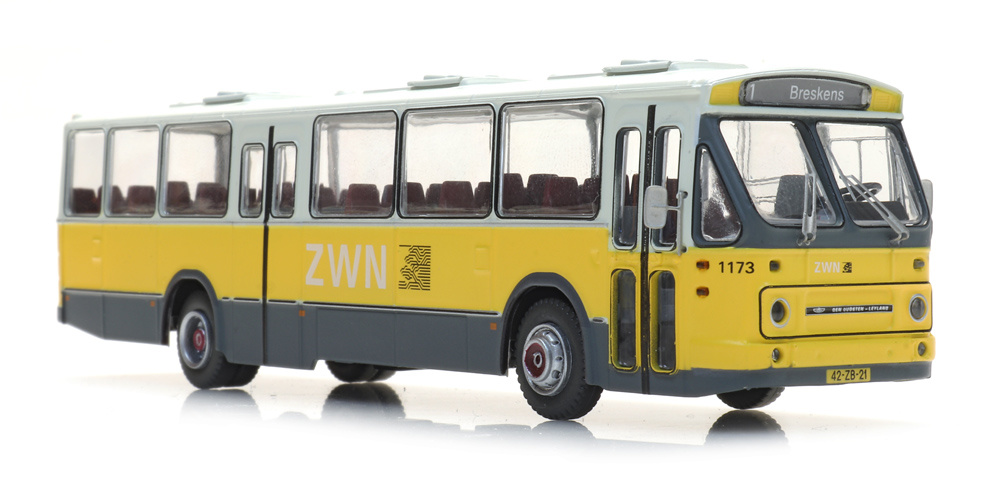 Regional bus ZWN 1173, Leyland , middle-door exit