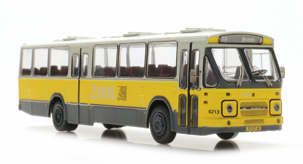 Regional bus ZWN 6213, DAF front 2, middle-door exit