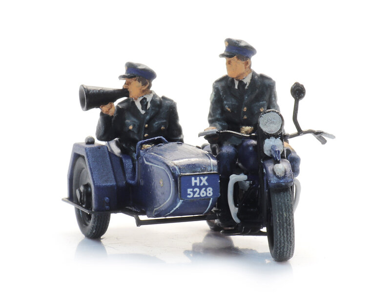 Rijkspolitie motor met zijspan + 2 figuren