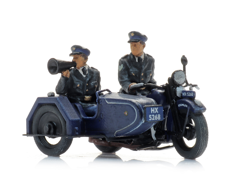 Police motorcycle with sidecar + 2 figures - Artitecshop Police motorcycle with sidecar + 2 figures - Artitecshop