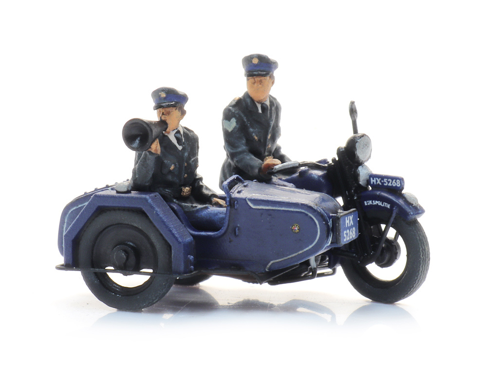 Police motorcycle with sidecar + 2 figures - Artitecshop Police motorcycle with sidecar + 2 figures - Artitecshop