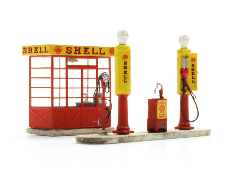 Gas station Shell