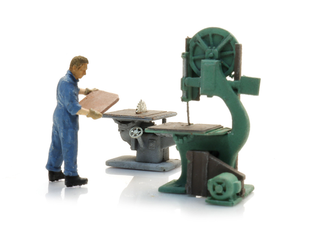 Woodworking machines with figures