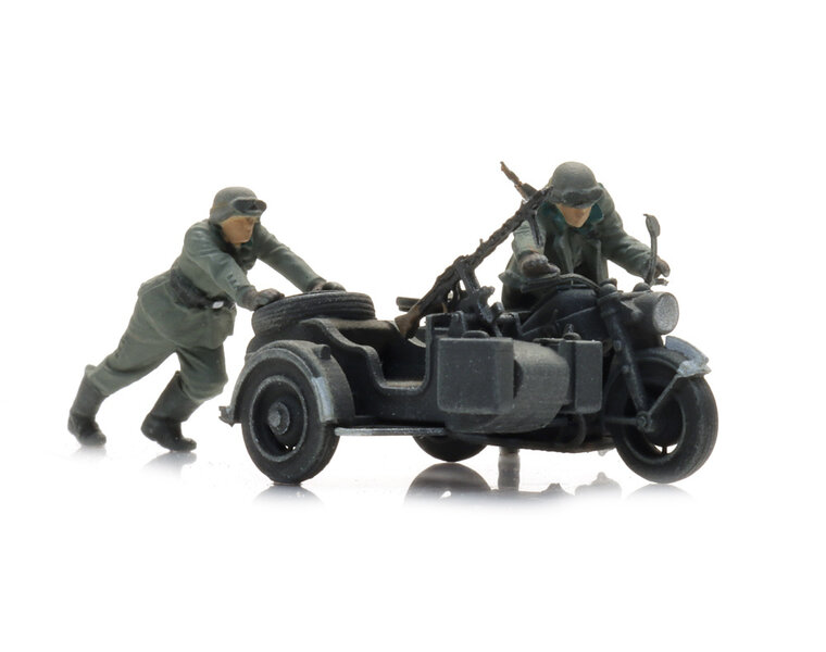 Wehrmacht Pech: Zündapp met zijspan + 2 figuren