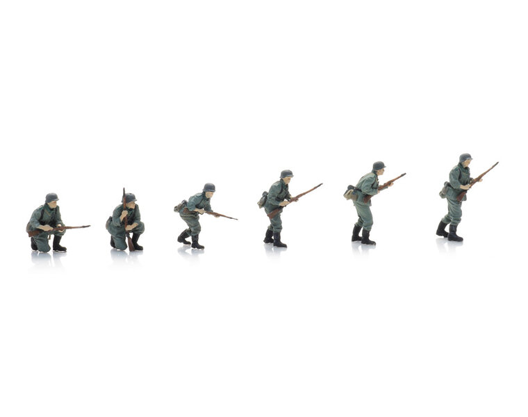 WM Infantry on patrol